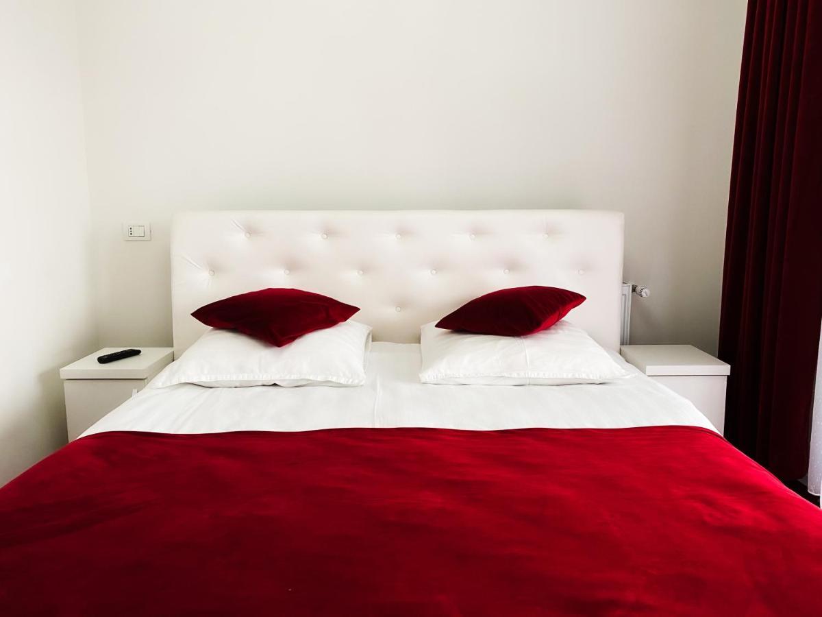 Casa Ina Hotel Moisei Eksteriør billede