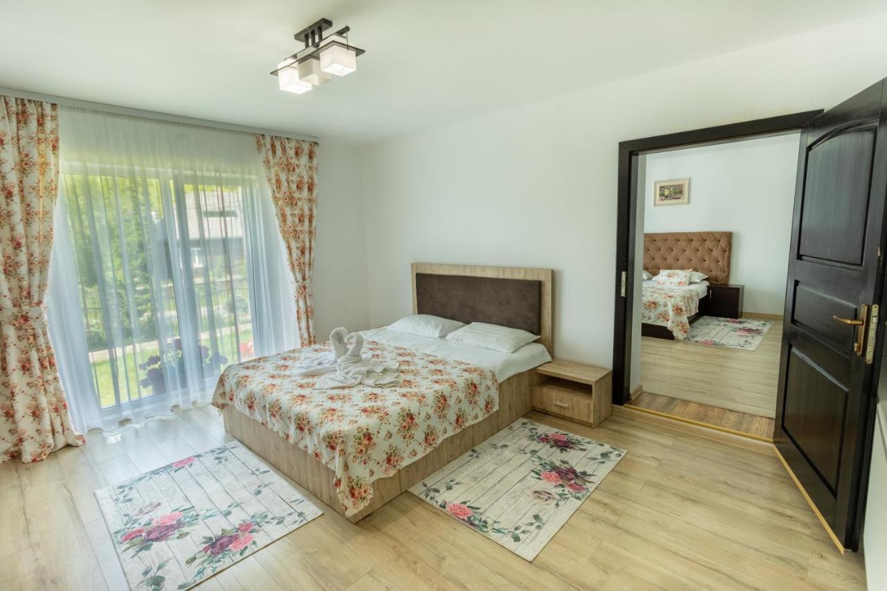 Casa Ina Hotel Moisei Eksteriør billede